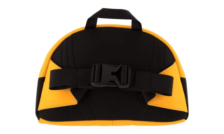 商品Supreme|Supreme TNF Leather Roo Waistbag,价格¥2765,第4张图片详细描述