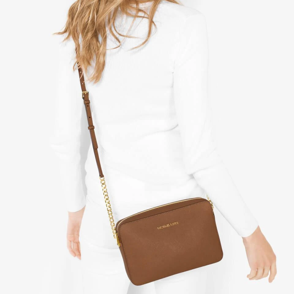 商品Michael Kors|MICHAEL Michael Kors Jet Set Large East West Cross Body Leather Bag,价格¥1230,第2张图片详细描述