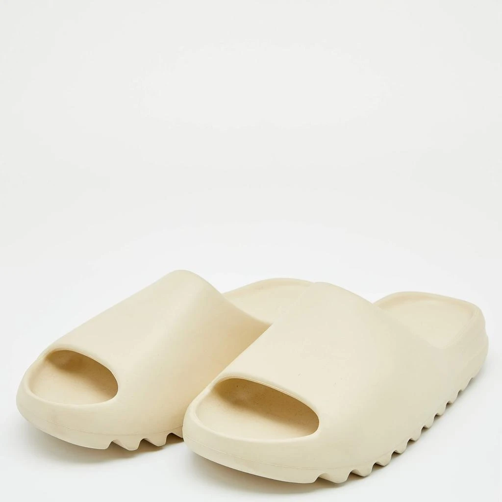 商品[二手商品] YEEZY|Yeezy x Adidas Bone Rubber Flat Slides Size 47,价格¥2483,第2张图片详细描述