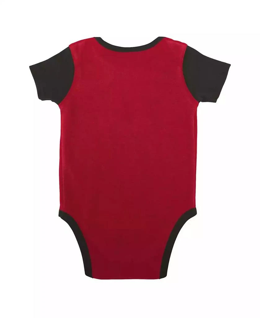 商品Outerstuff|Baby Boys and Girls Red, Pewter Tampa Bay Buccaneers Home Field Advantage Three-Piece Bodysuit, Bib and Booties Set,价格¥240,第3张图片详细描述