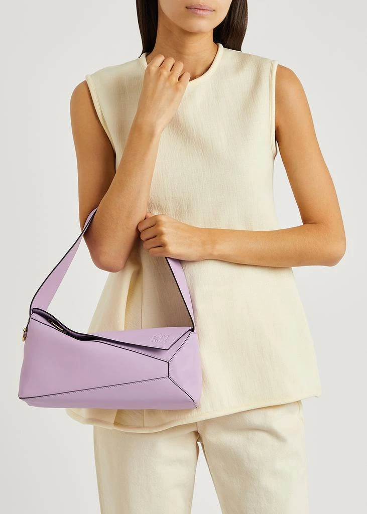 商品Loewe|Puzzle Hobo lilac leather shoulder bag,价格¥12698,第5张图片详细描述