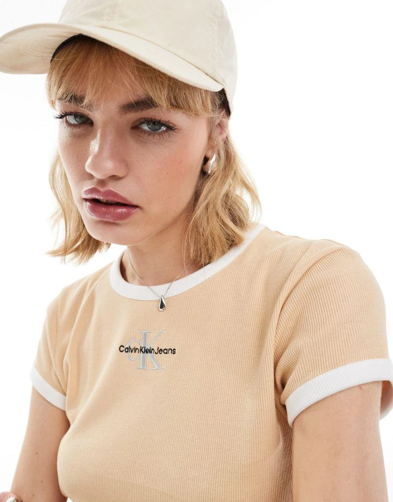 商品Calvin Klein|Calvin Klein Jeans baby ringer tee in beige - ASOS Exclusive,价格¥158,第4张图片详细描述