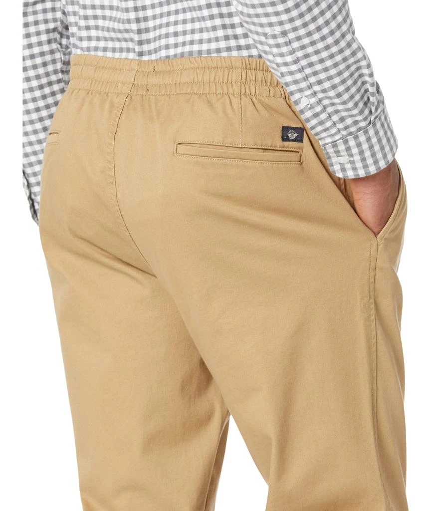 商品Dockers|Tapered Fit Ultimate Jogger Pants,价格¥271,第3张图片详细描述