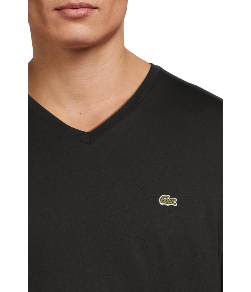 商品Lacoste|Long Sleeve Pima Jersey V-Neck T-Shirt,价格¥341,第4张图片详细描述