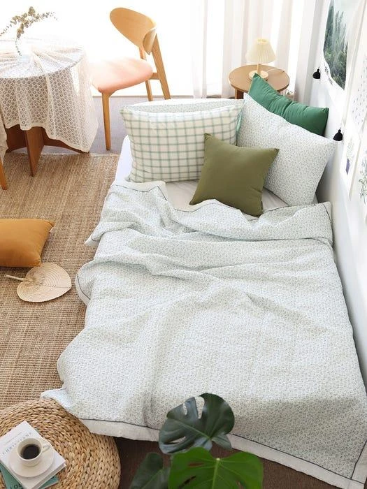 商品BELLELIFE|Seersucker Summer Quilted Comforter,价格¥1349,第2张图片详细描述