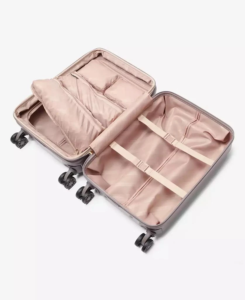CLOSEOUT! Nyc 20" Upright Carry-on 商品
