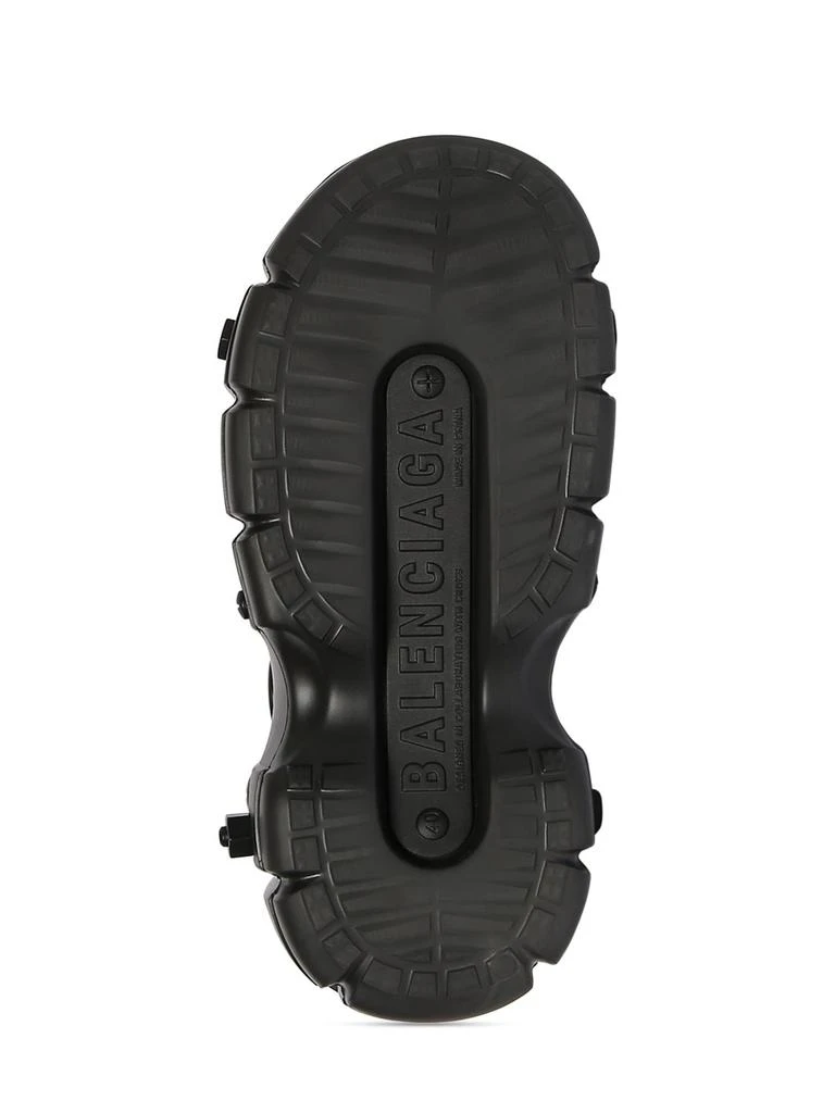 商品Balenciaga|110mm Hardcrocs Rubber Wedge Mules,价格¥8985,第4张图片详细描述