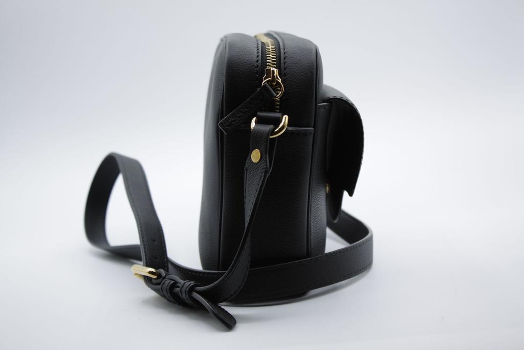 Leather shoulder bag color black商品第4张图片规格展示