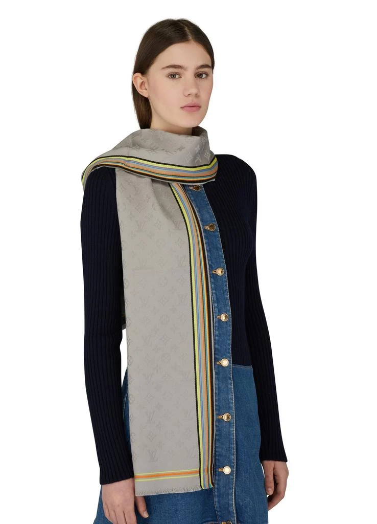 商品Louis Vuitton|Monogram Fluo Frame 长围巾,价格¥4359,第2张图片详细描述