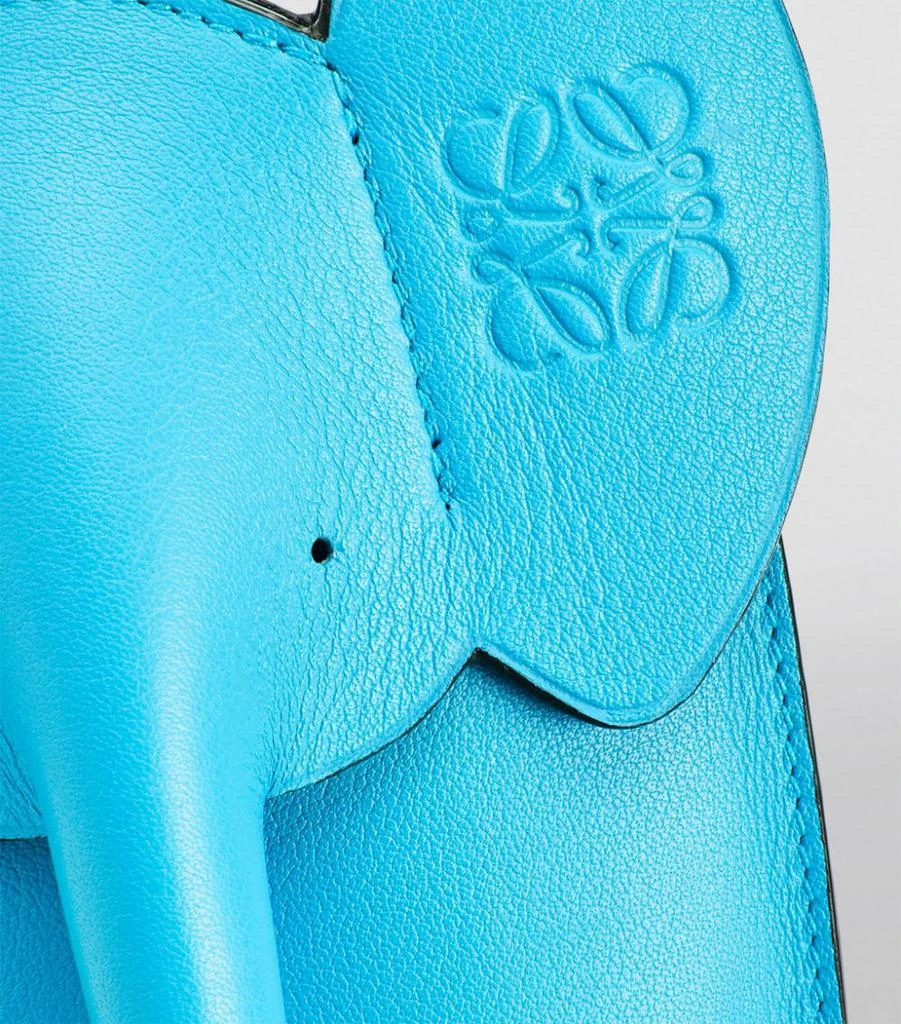 商品Loewe|Leather Elephant Pocket Bag,价格¥6482,第4张图片详细描述