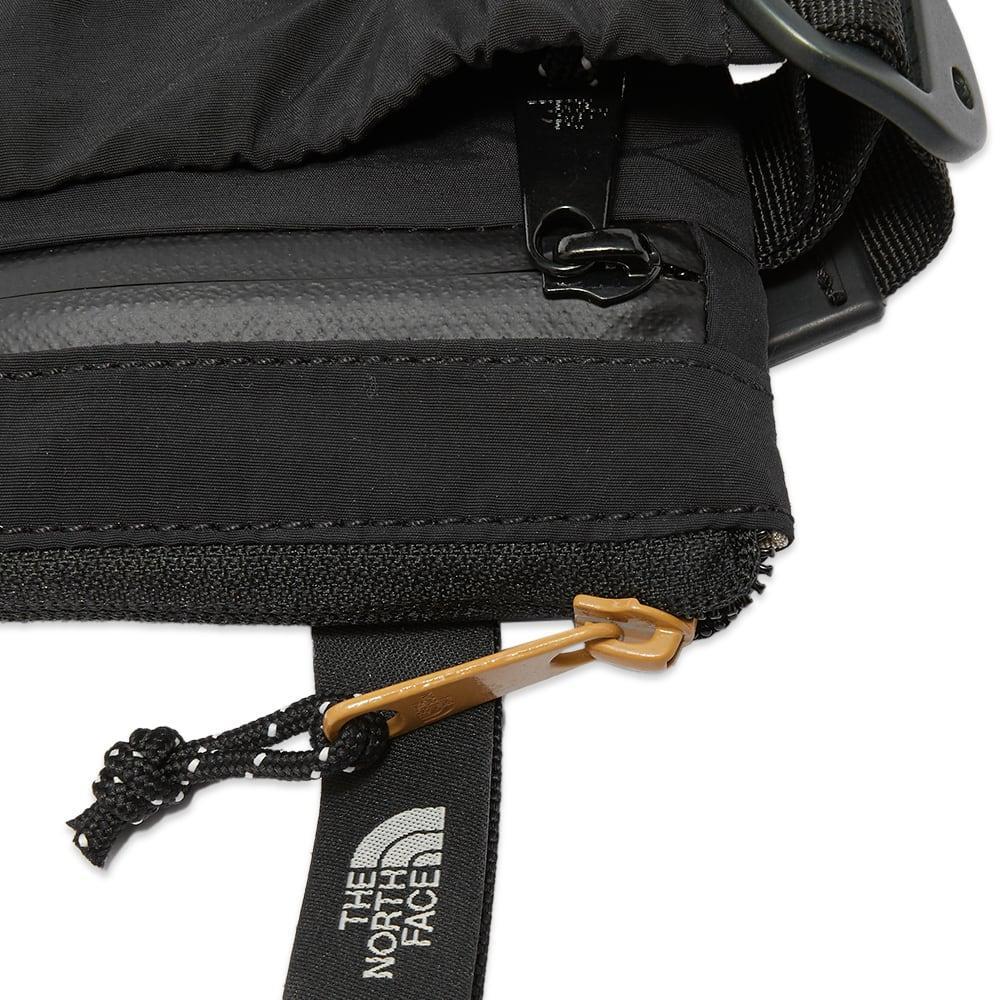 商品The North Face|The North Face Mountain Shoulder Bag,价格¥433,第5张图片详细描述