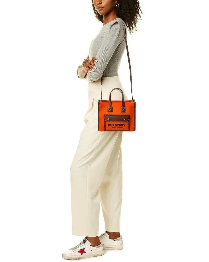 商品Burberry|Burberry Freya Mini Canvas & Leather Tote,价格¥5501,第4张图片详细描述