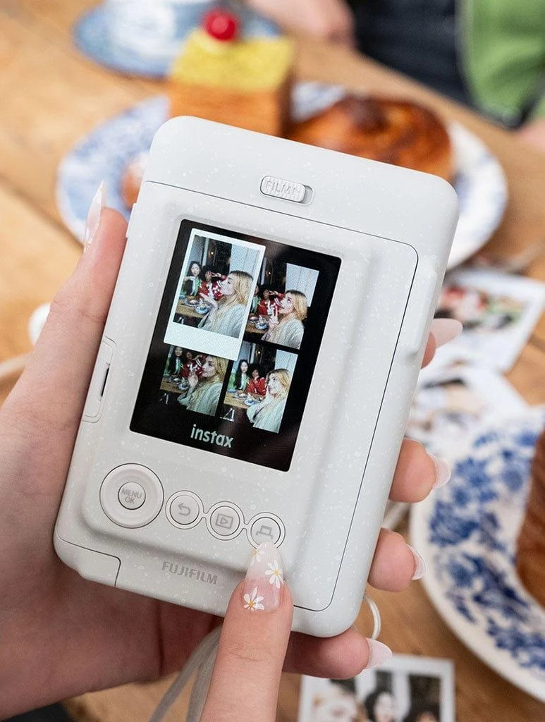 商品Instax|Instax Mini LiPlay in Misty White,价格¥1569,第2张图片详细描述