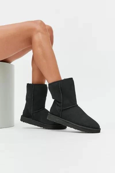 商品UGG|UGG 经典款中长款靴,价格¥1350,第1张图片