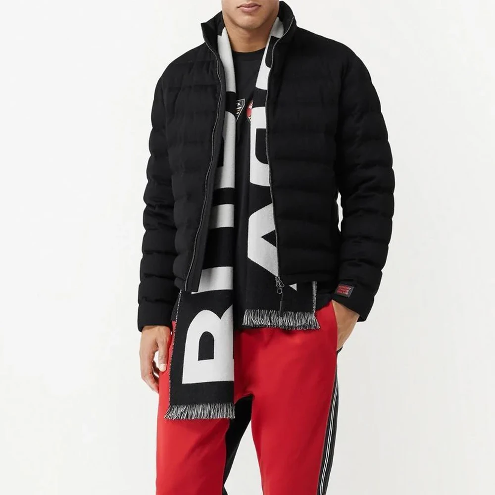 BURBERRY 黑色中性围巾 8054214 商品