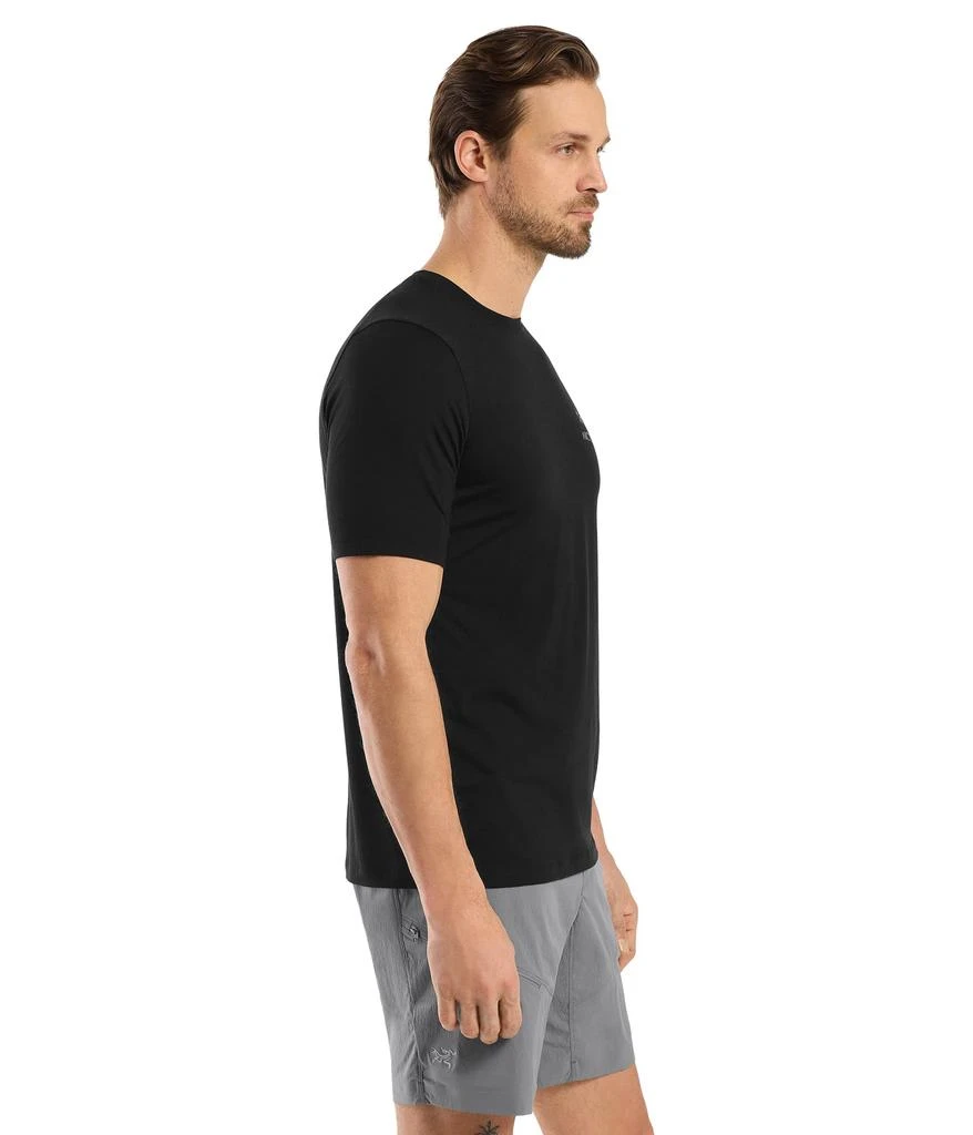 商品Arc'teryx|Arc'teryx Ionia Merino Wool Arc'Word Shirt SS Men's | Soft Merino-Blend Performance Tee,价格¥748,第2张图片详细描述