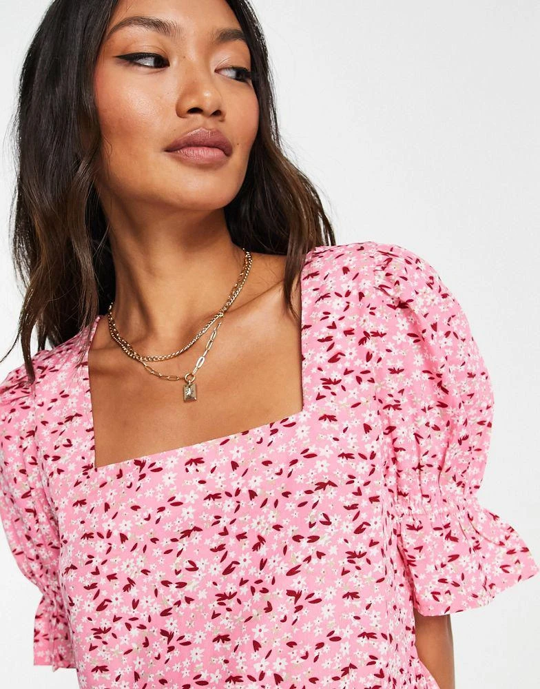 商品VERO MODA|Vero Moda smock mini dress in ditsy pink floral print,价格¥170,第2张图片详细描述