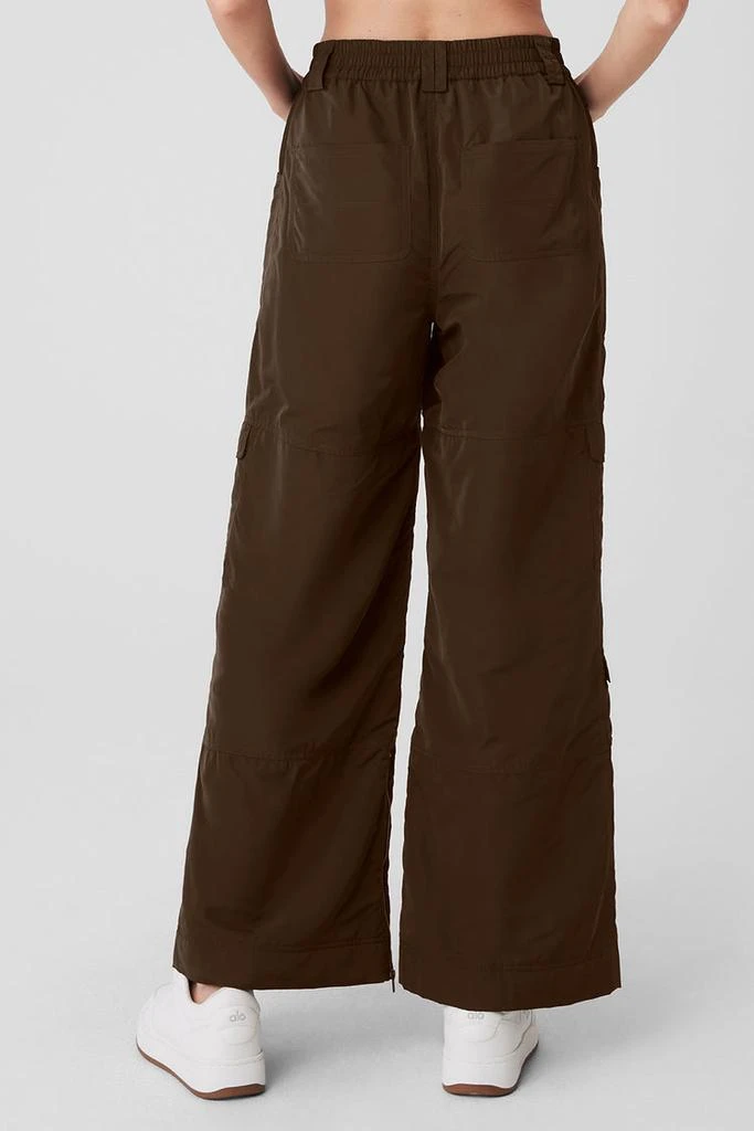 商品Alo|High-Waist Ski-Moto Puffer Pant - Espresso,价格¥847,第2张图片详细描述