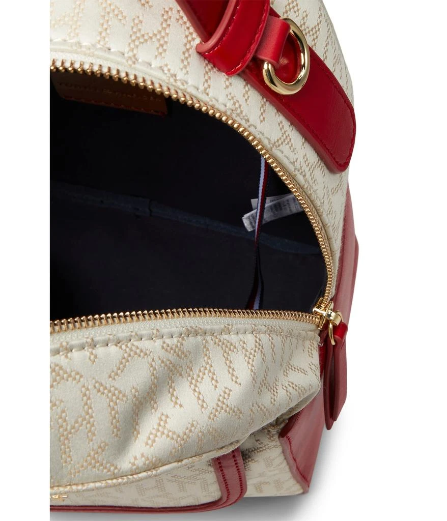 商品Tommy Hilfiger|Schyler Smooth PVC Trim Cube Bicolor Poly Jacquard Backpack,价格¥737,第3张图片详细描述