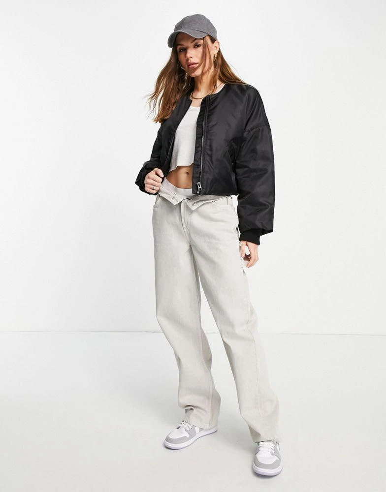 商品Topshop|Topshop cropped collarless bomber jacket in black,价格¥276,第4张图片详细描述