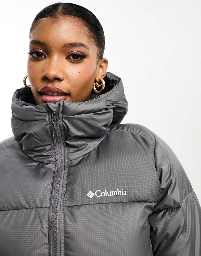 商品Columbia|Columbia Puffect mid hooded puffer coat in grey Exclusive at ASOS,价格¥924,第2张图片详细描述