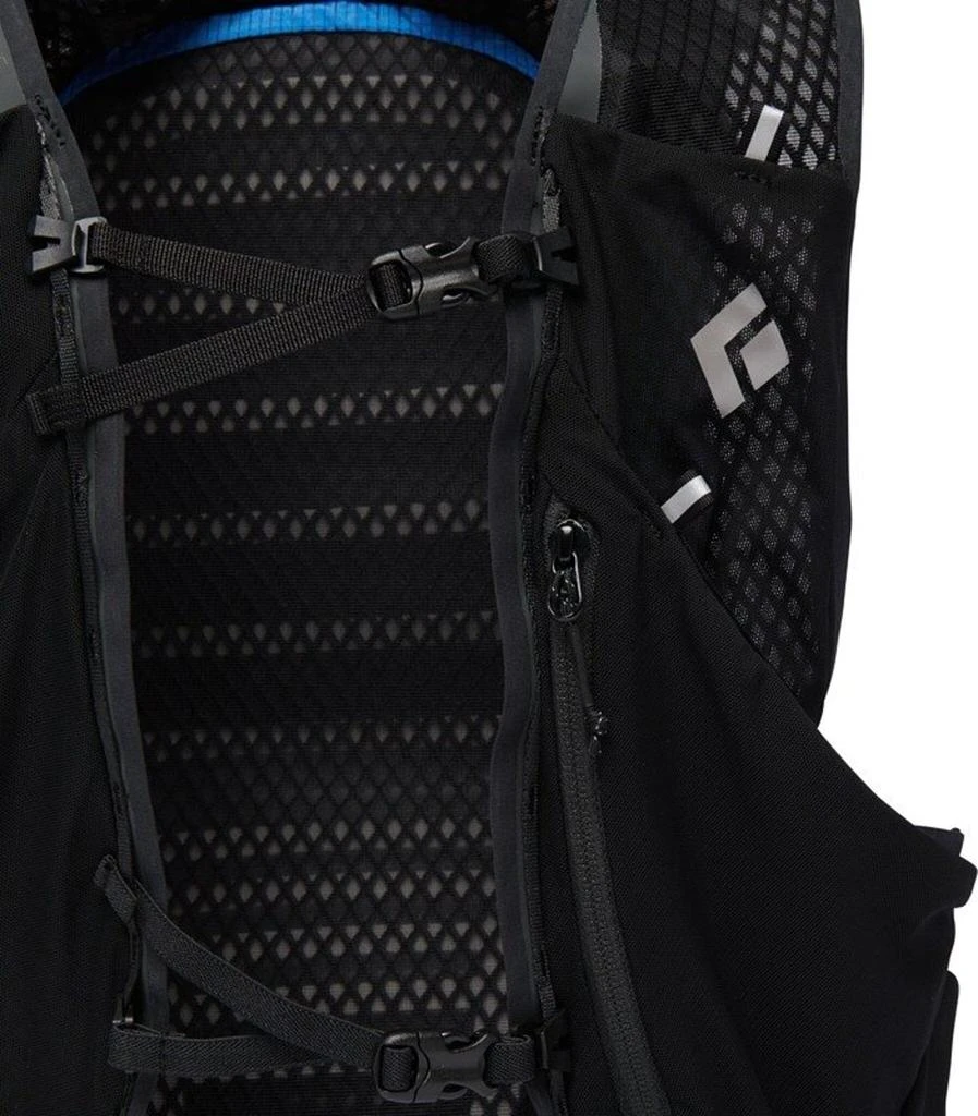商品Black Diamond|Distance Backpack 15L,价格¥1458,第3张图片详细描述