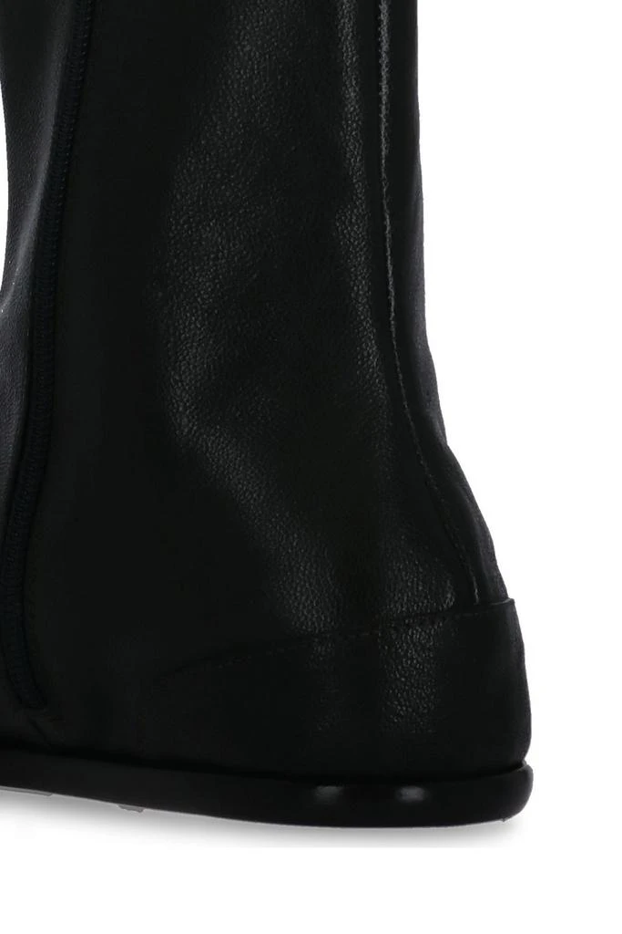商品MAISON MARGIELA|Maison Margiela Tabi Toe Flat Ankle Boots,价格¥5829,第5张图片详细描述