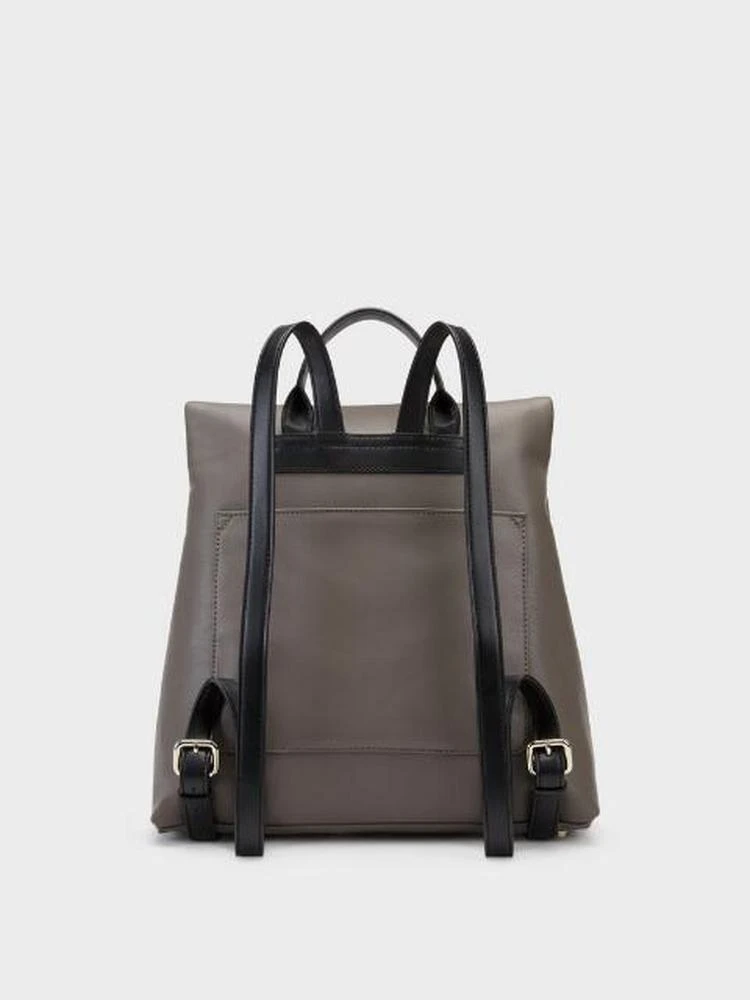 商品DKNY|LOGO 中号背包,价格¥532,第3张图片详细描述