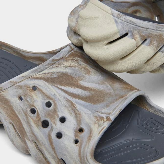 商品Crocs|Crocs Echo Slide Sandals,价格¥263,第3张图片详细描述