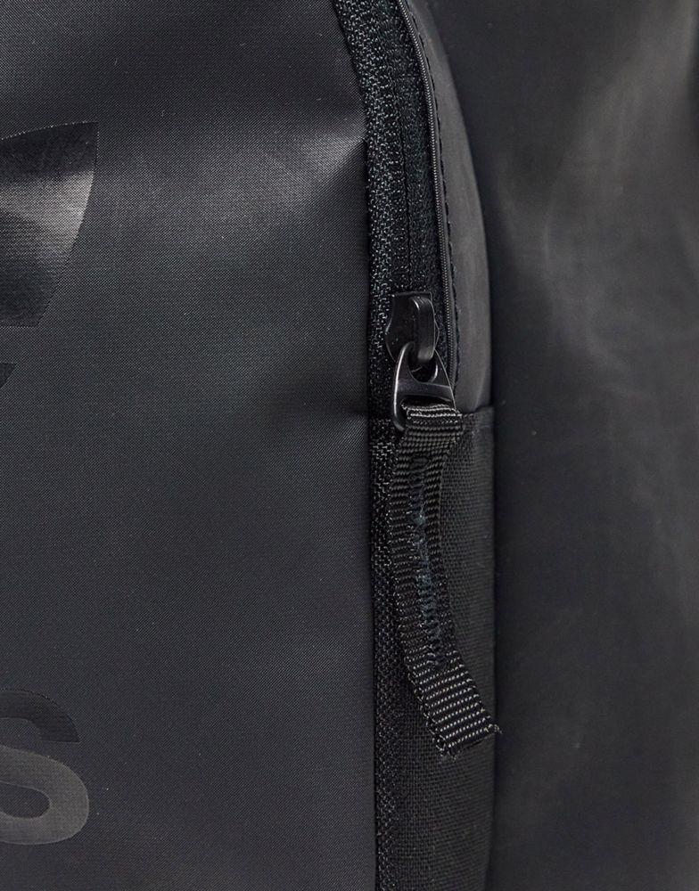 adidas Originals adicolor logo backpack in black商品第4张图片规格展示