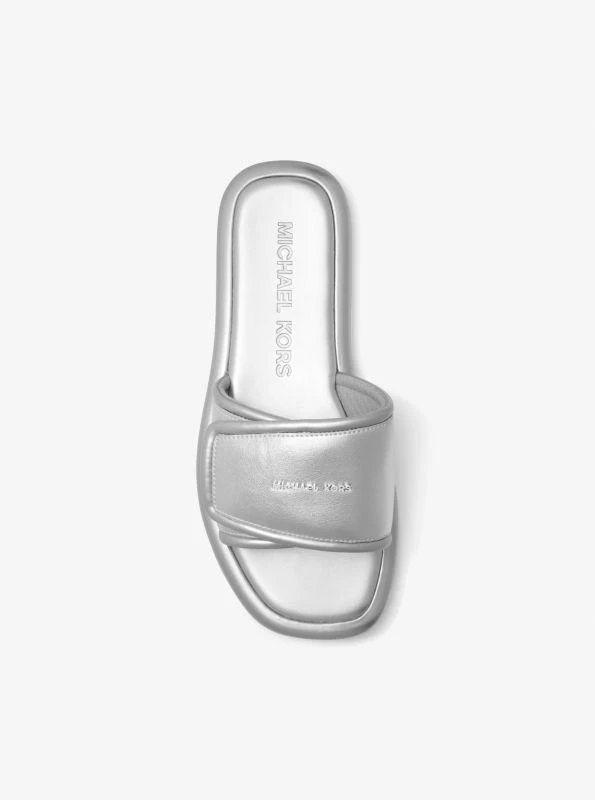 商品Michael Kors|Suki Metallic Slide Sandal,价格¥261,第3张图片详细描述