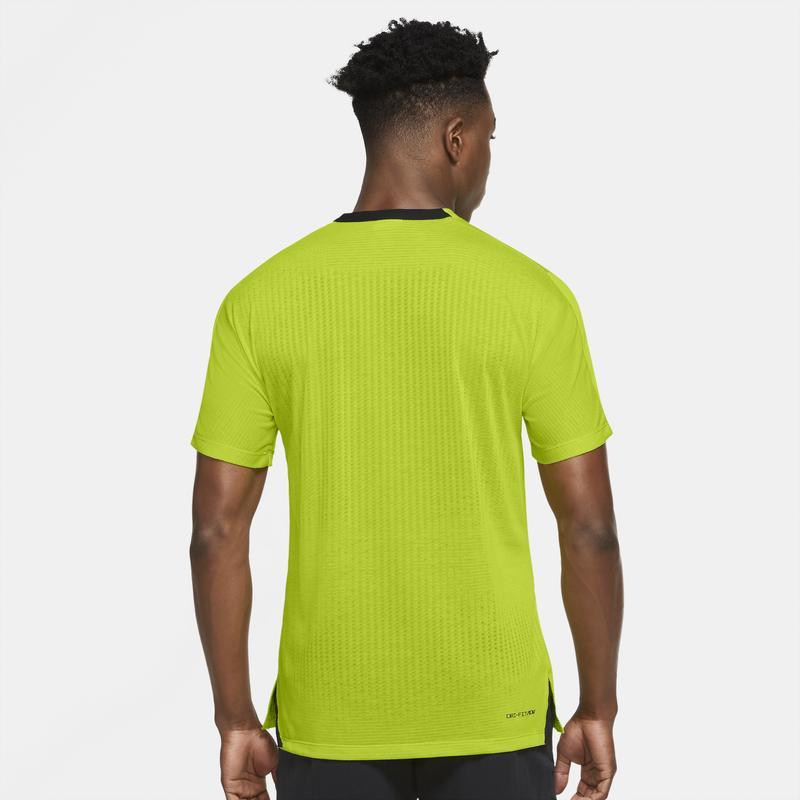 商品NIKE|Nike Pro Dri-FIT NPC ADV Short-Sleeve Top - Men's,价格¥480-¥502,第4张图片详细描述