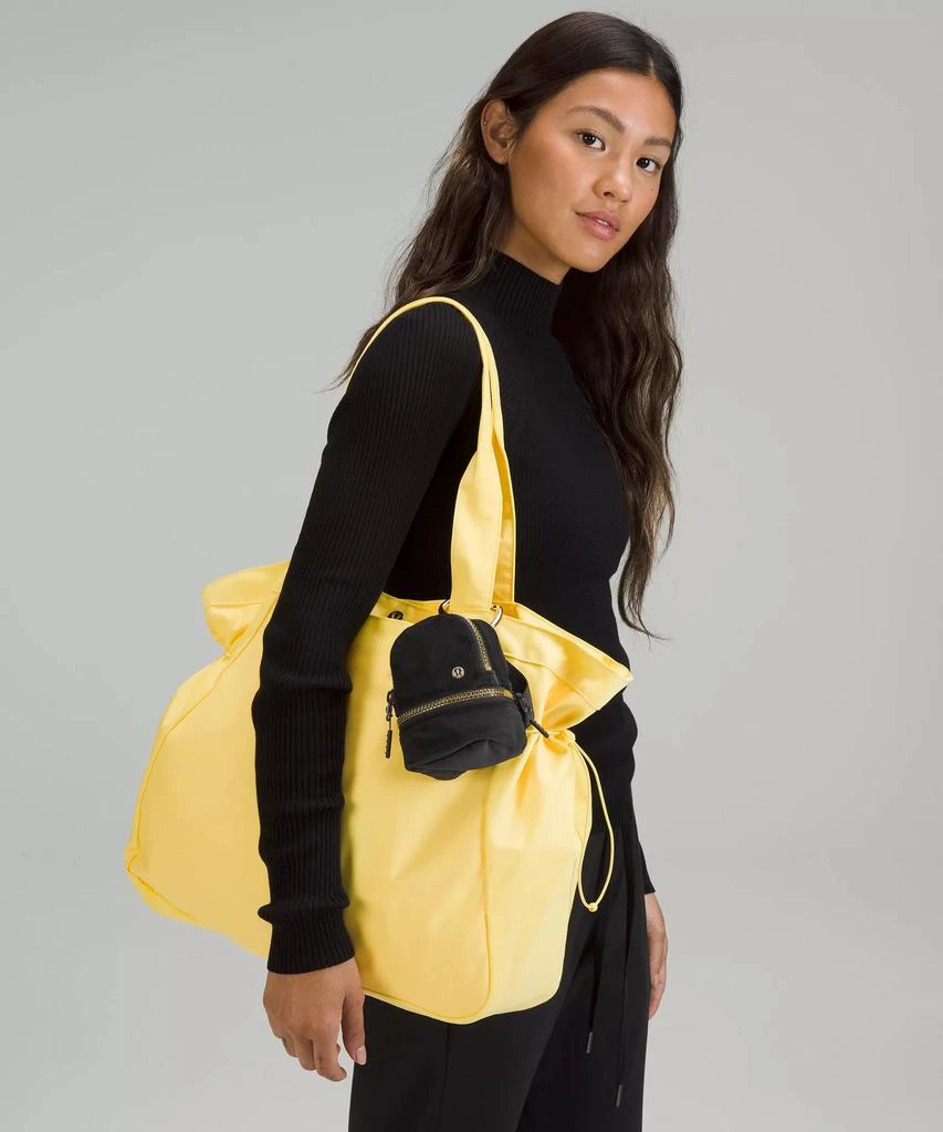 商品Lululemon|City Adventurer Backpack Nano *Velour,价格¥235,第2张图片详细描述