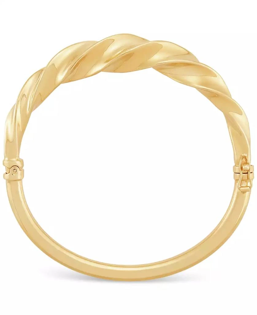 商品Macy's|Polished Shrimp Design Bangle Bracelet in 18k Gold-Plated Sterling Silver,价格¥2025,第3张图片详细描述