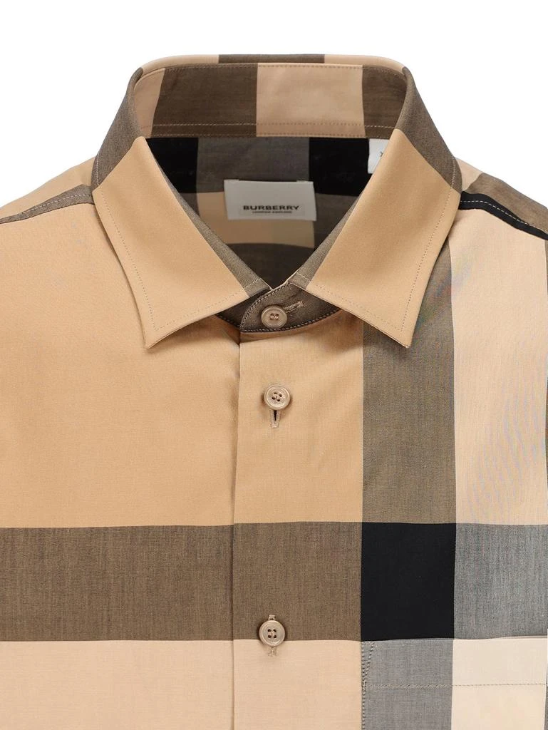 商品Burberry|Burberry Checked Button-Up Shirt,价格¥3032,第3张图片详细描述