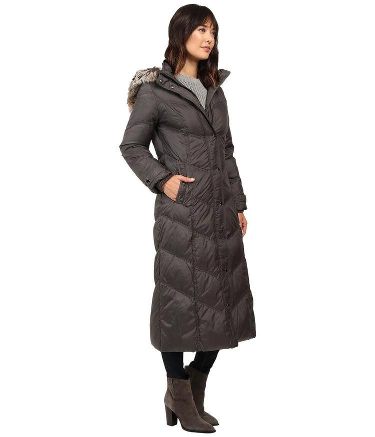 商品London Fog|Chevron Quilted Maxi Coat with Fur Hood,价格¥1084,第4张图片详细描述