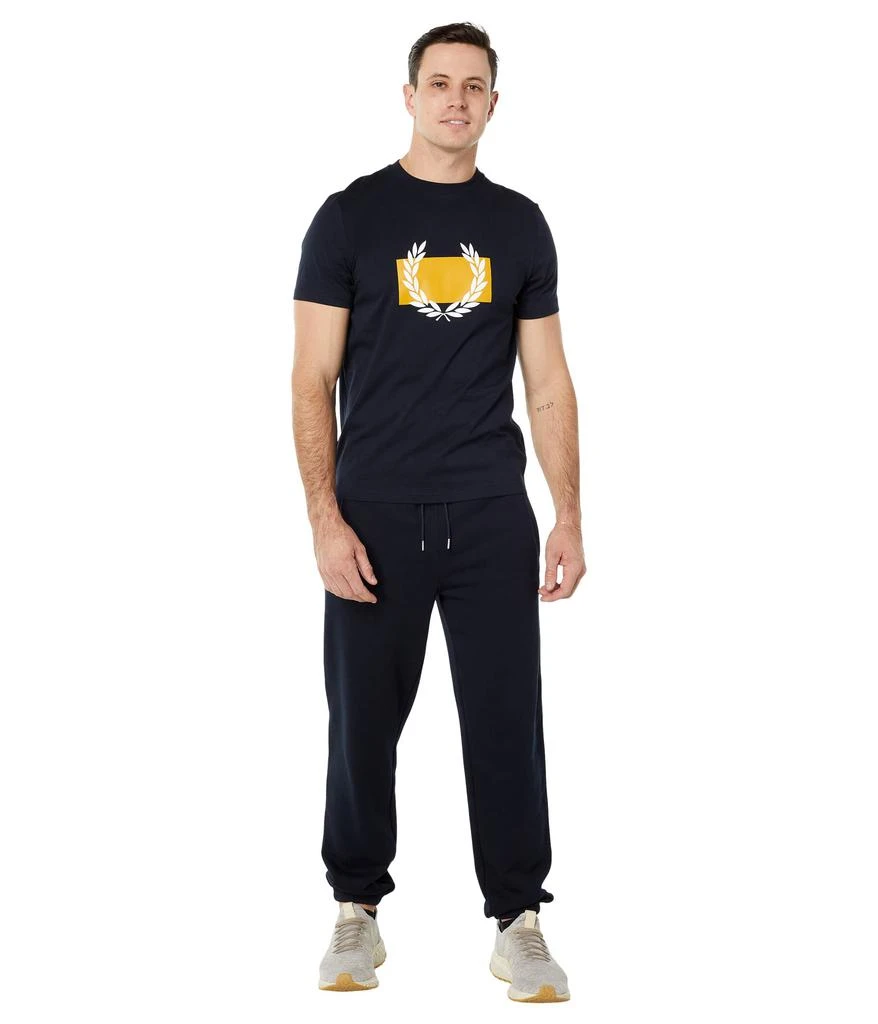 商品Fred Perry|Laurel Wreath Print T-Shirt,价格¥305,第4张图片详细描述