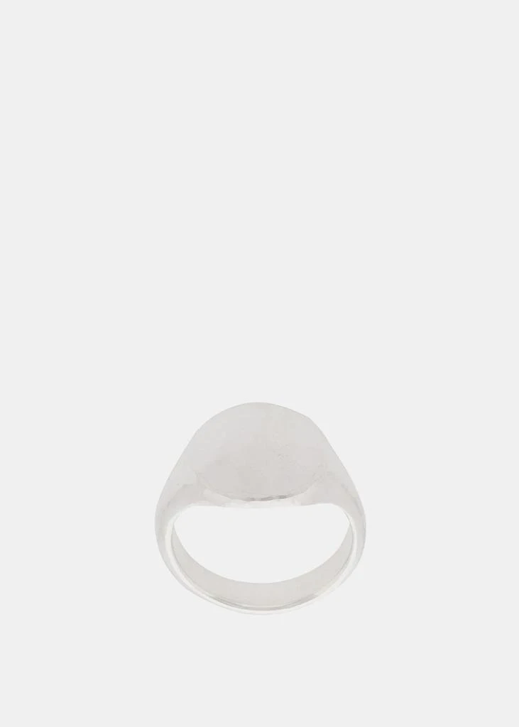 商品WERKSTATT MUNCHEN|WERKSTATT MUNCHEN Silver Oval Hammered Signet Ring,价格¥1812,第1张图片