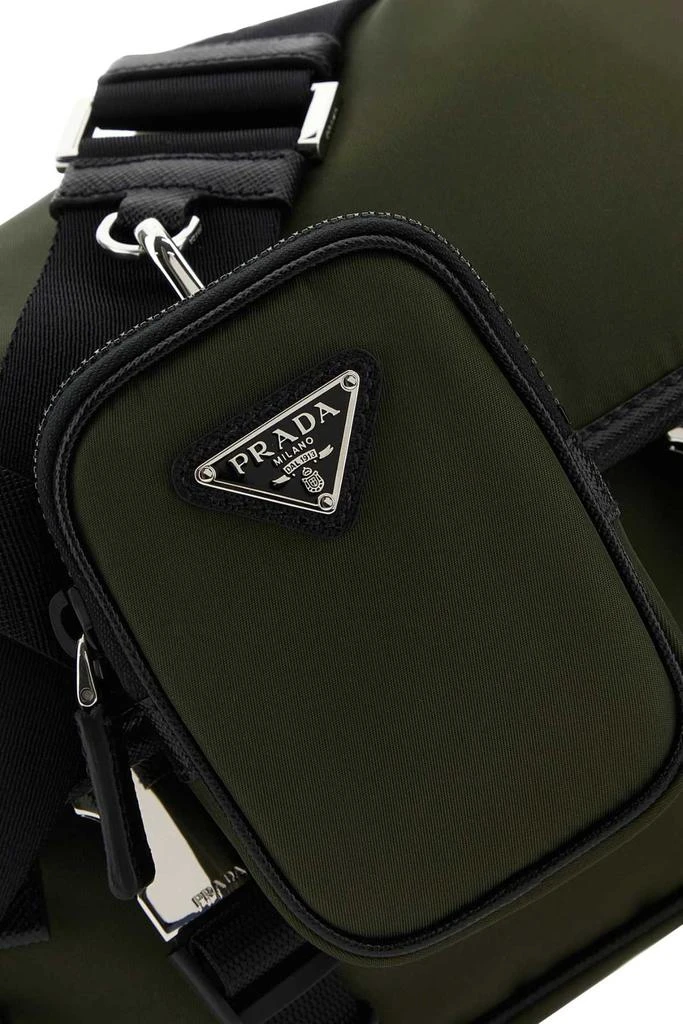 商品Prada|Prada Logo Plaque Foldover Shoulder Bag,价格¥12989,第4张图片详细描述