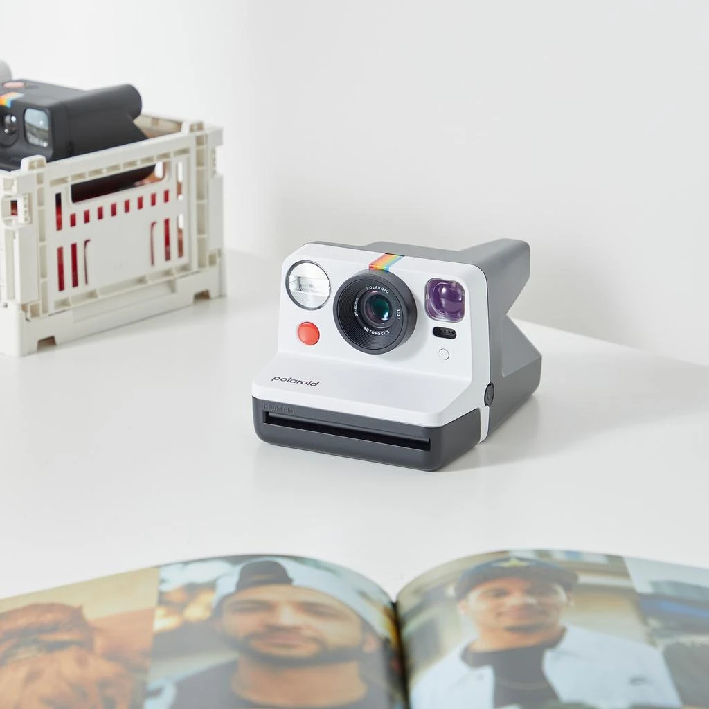 商品Polaroid|Polaroid Now Generation 2 i-Type Instant Camera,价格¥1081,第4张图片详细描述