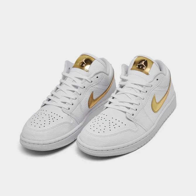 商品Jordan|Women's Air Jordan Retro 1 Low SE Casual Shoes,价格¥930,第2张图片详细描述