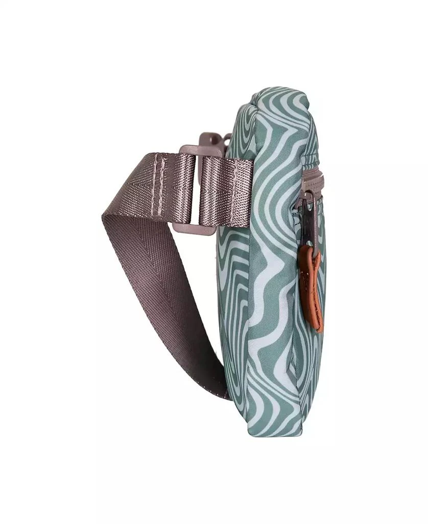 商品Lola|Ripple Mini Hippie Fanny Pack,价格¥157,第3张图片详细描述
