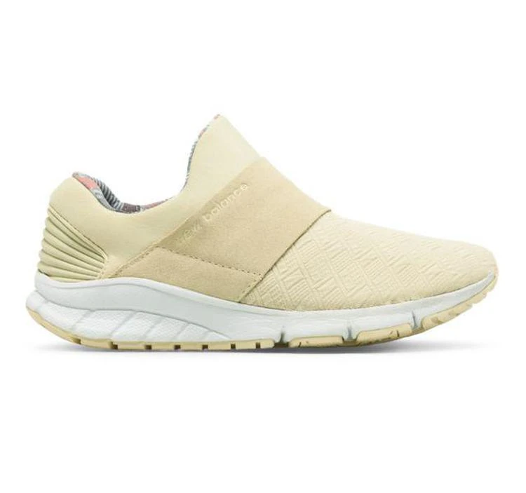 商品New Balance|Women's Rush Slip-On,价格¥354,第1张图片