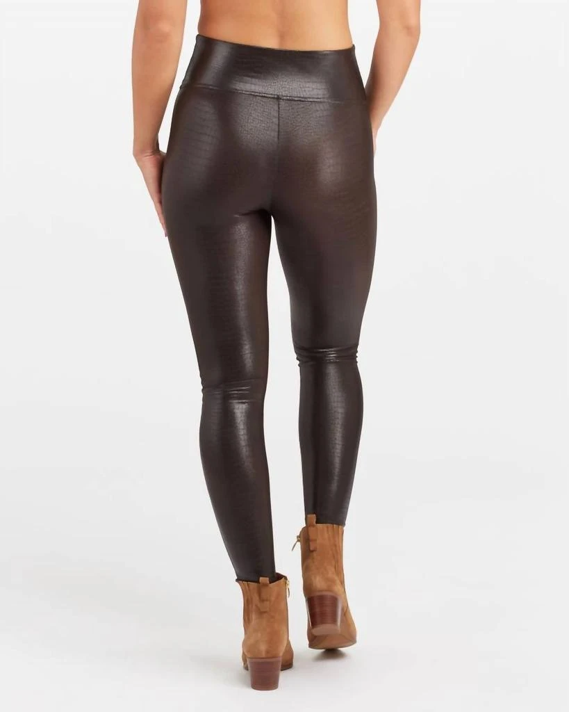 商品SPANX|Faux Leather Croc Shine Legging in Brown,价格¥580,第1张图片