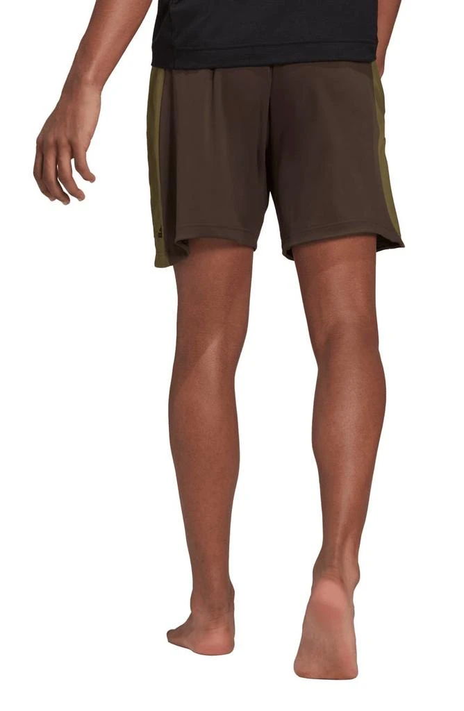 商品Adidas|Yoga Performance Shorts,价格¥172,第2张图片详细描述