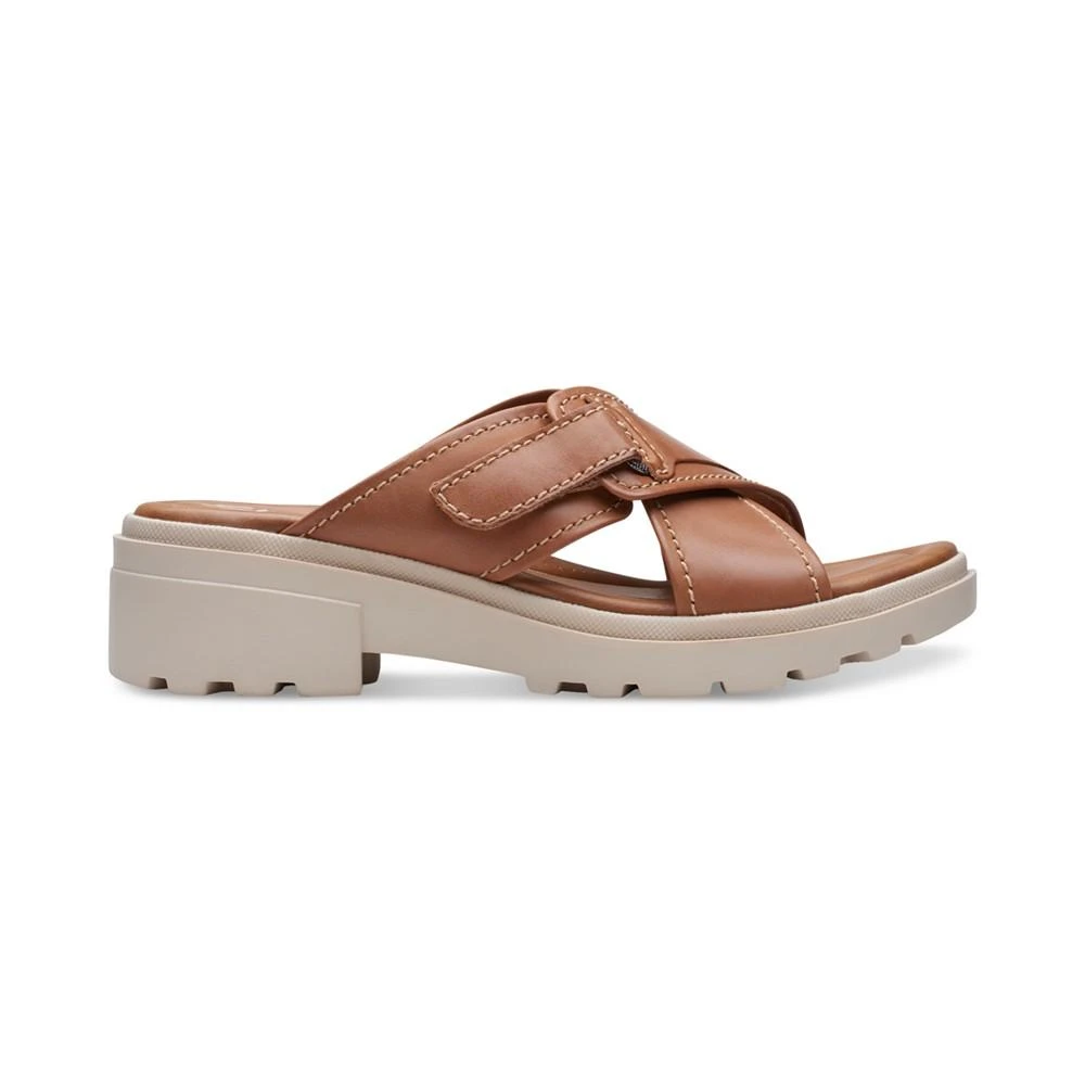 商品Clarks|Women's Coast Crisscross Slip-On Sandals,价格¥439,第2张图片详细描述