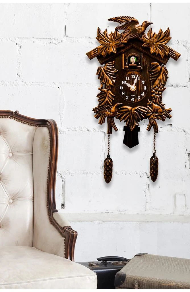 商品WALPLUS|Plastic Vintage Looking Cuckoo Clock,价格¥411,第1张图片