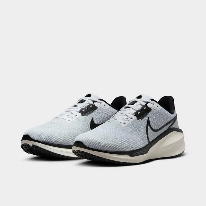商品NIKE|Women's Nike Vomero 17 Running Shoes,价格¥1194,第2张图片详细描述