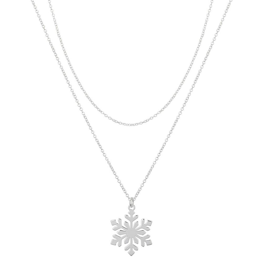 Silver Plated Snowflake Pendant Faux Layered Necklace商品第1张图片规格展示