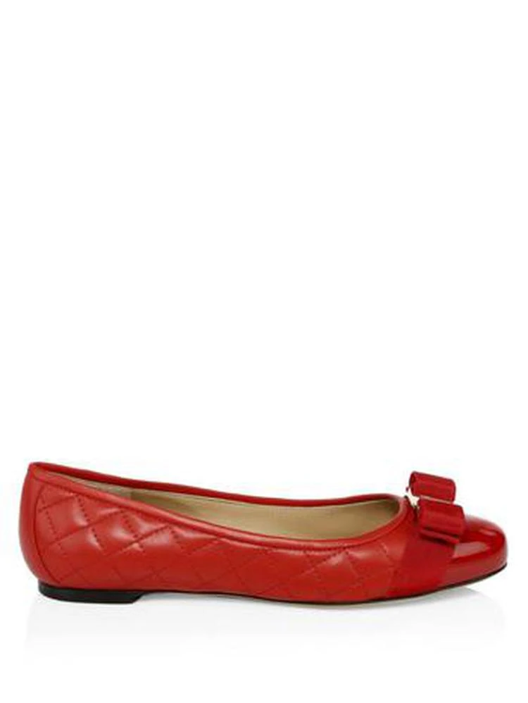 商品Salvatore Ferragamo|Varina 真皮经典蝴蝶结平底鞋,价格¥2997,第5张图片详细描述